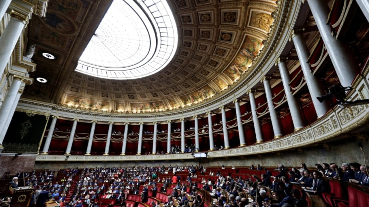 Une députée macroniste accuse un de ses collègues RN de propos déplacés