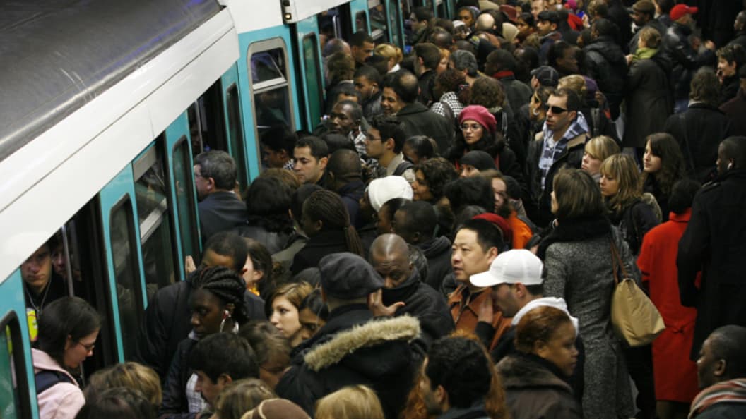 Gr Ve La Sncf Et La Ratp Les Pr Visions Du Trafic Toujours Tr S