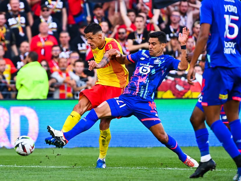 EN DIRECT Ligue 1 Lens Lille Pas De Vainqueur Dans Le Derby Du Nord