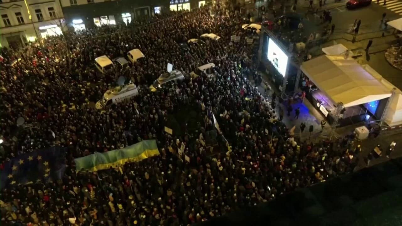 Les Images De La Gigantesque Manifestation De Soutien L Ukraine Prague