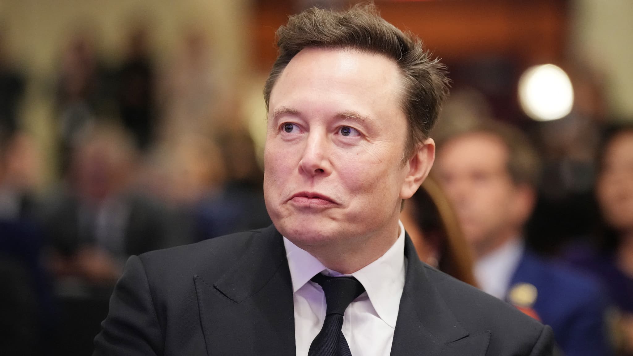 Travailler H Par Semaine Sans Tre Pay Elon Musk Recrute Pour Son