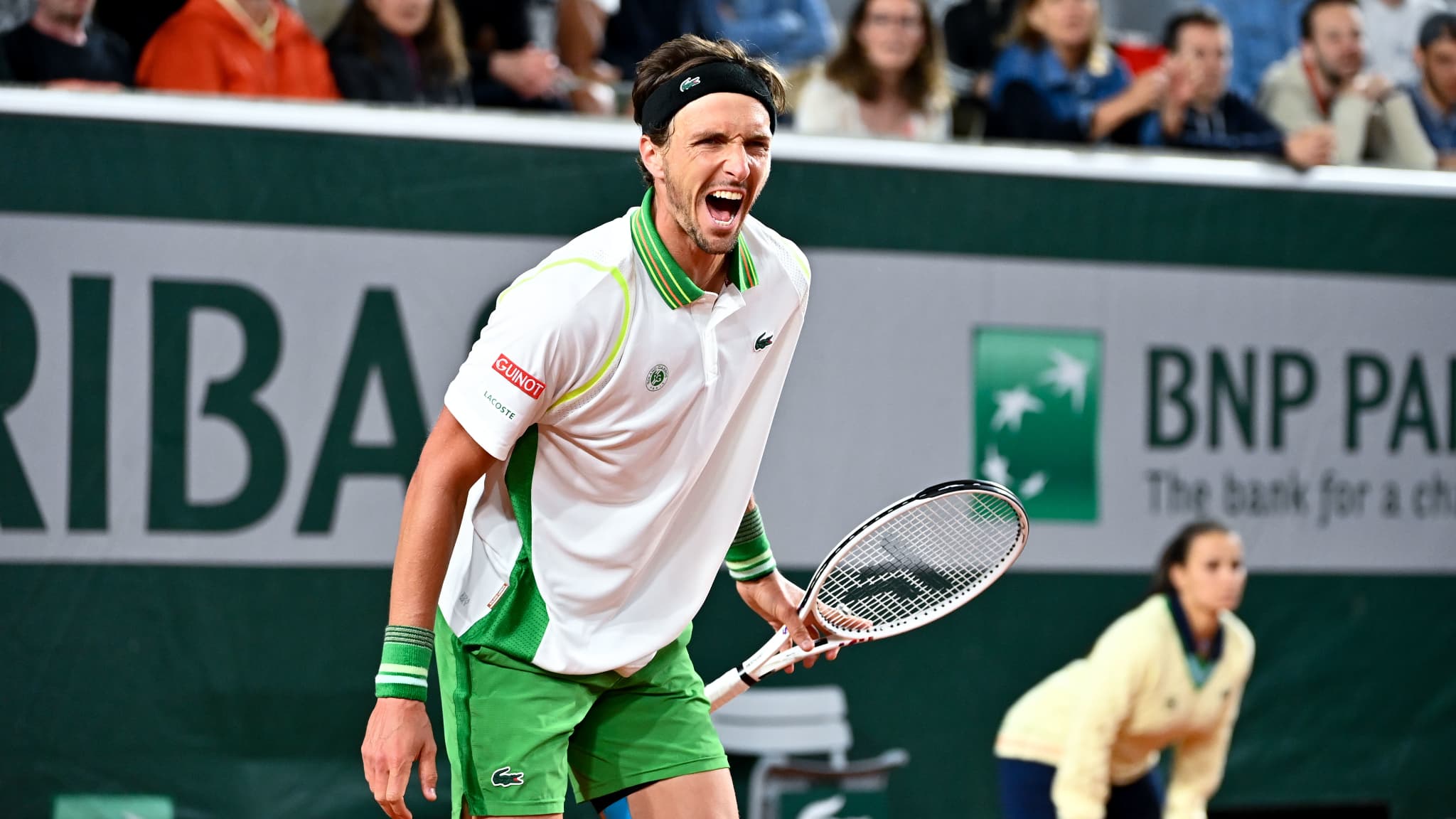 Roland Garros Rinderknech A Savour Lambiance Foot Dans Les Tribunes