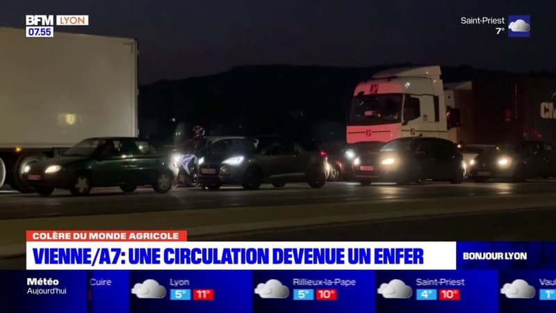 A Une Circulation Devenue Un Enfer Avec Les Blocages Des Agriculteurs