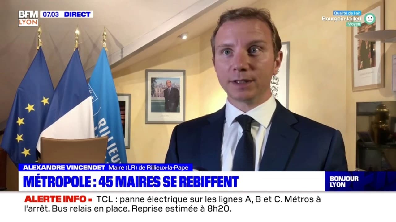 M Tropole De Lyon Maires Se Rebiffent