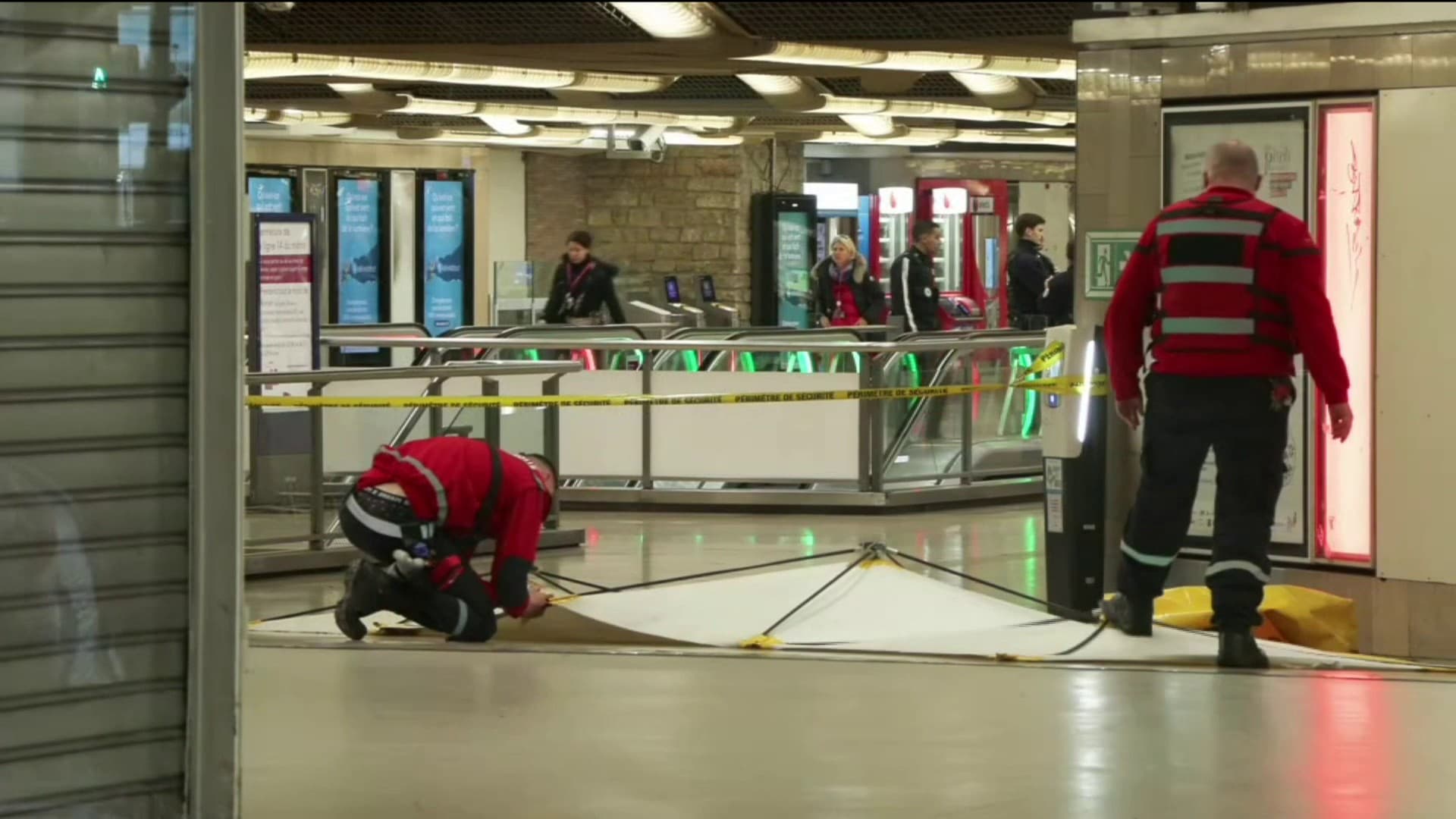 Prends toi en à moi une des victimes de l assaillant de gare de Lyon