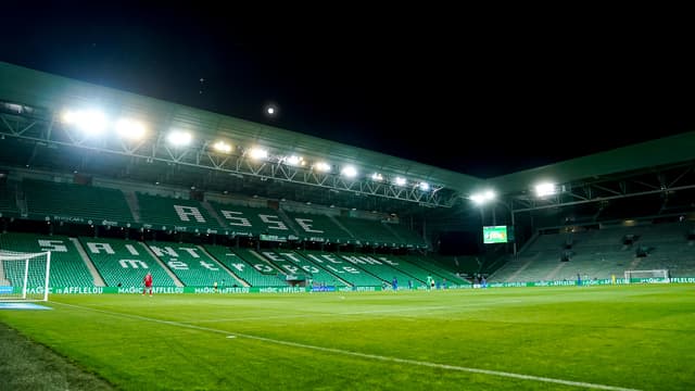 Saint Etienne Les Crans G Ants Du Stade Geoffroy Guichard D Truits