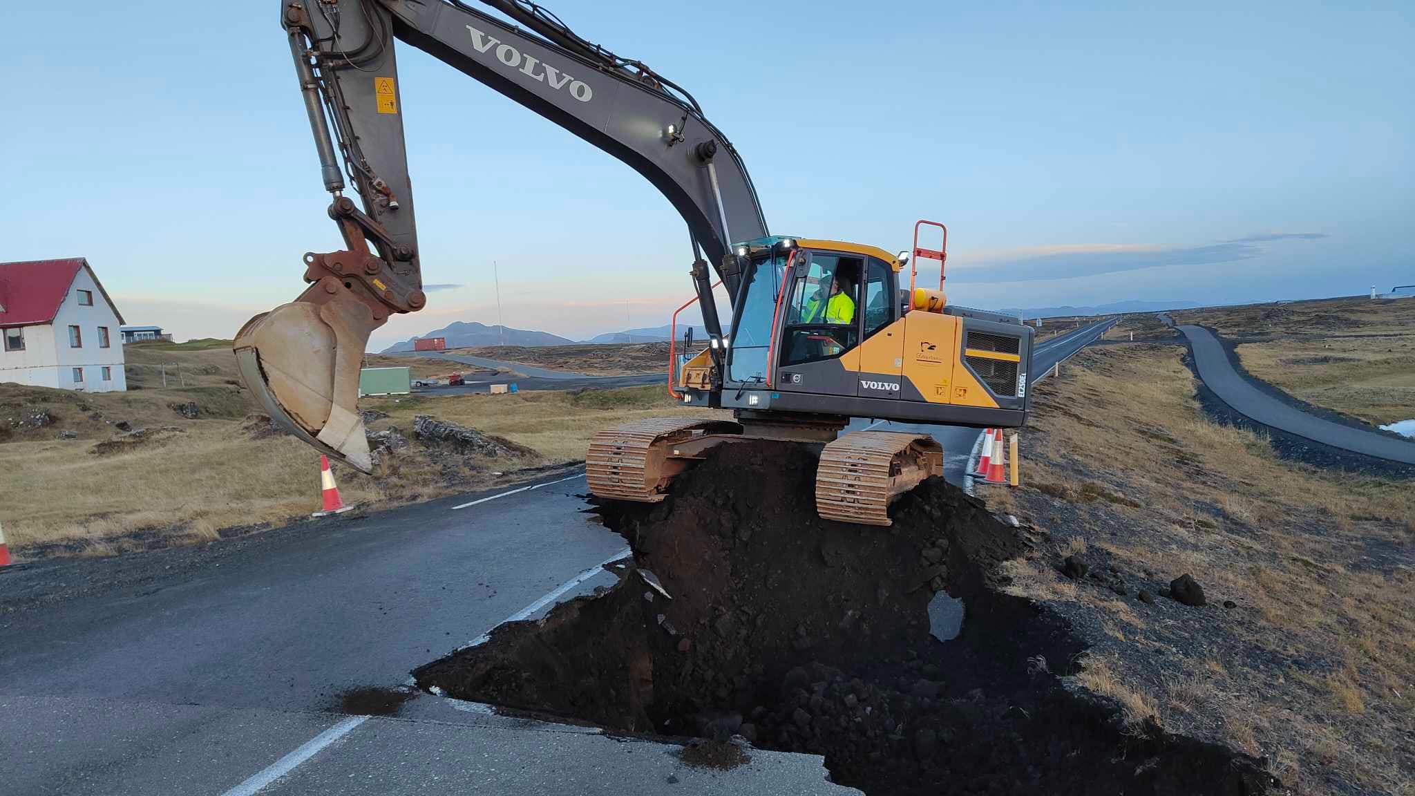 Volcan en Islande les images des dégâts causés par les séismes