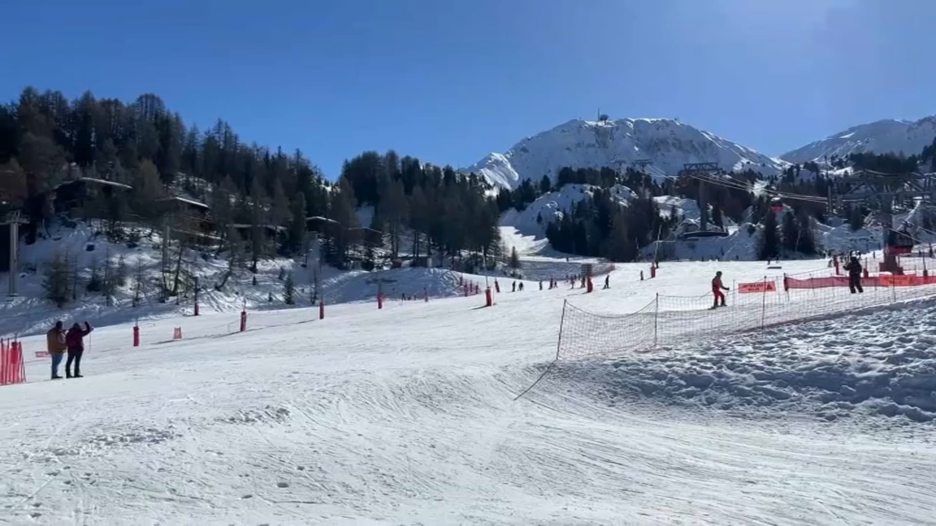 A A Fondu Les Stations De Ski De Nouveau Confront Es Au Manque De Neige