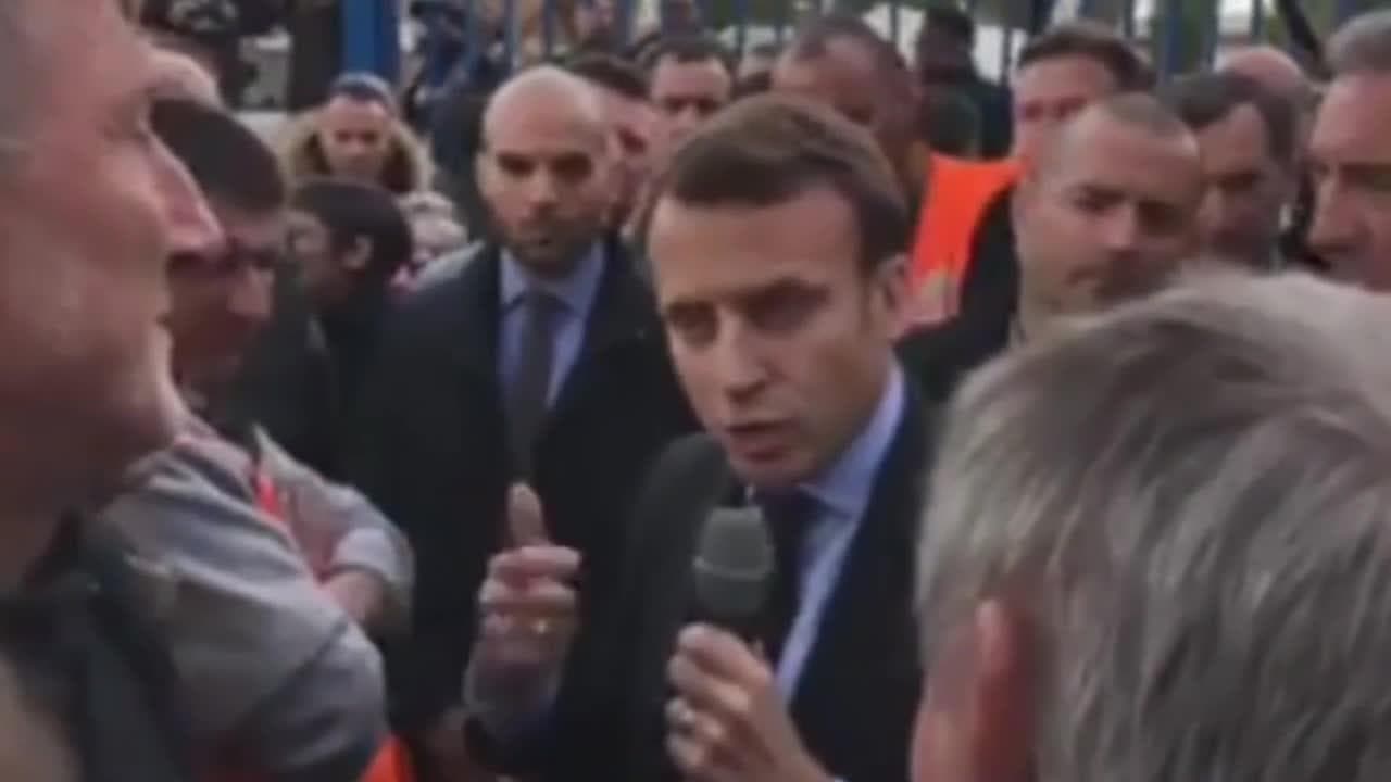 Vous êtes venu car Marine est venue Léchange tendu entre Macron et