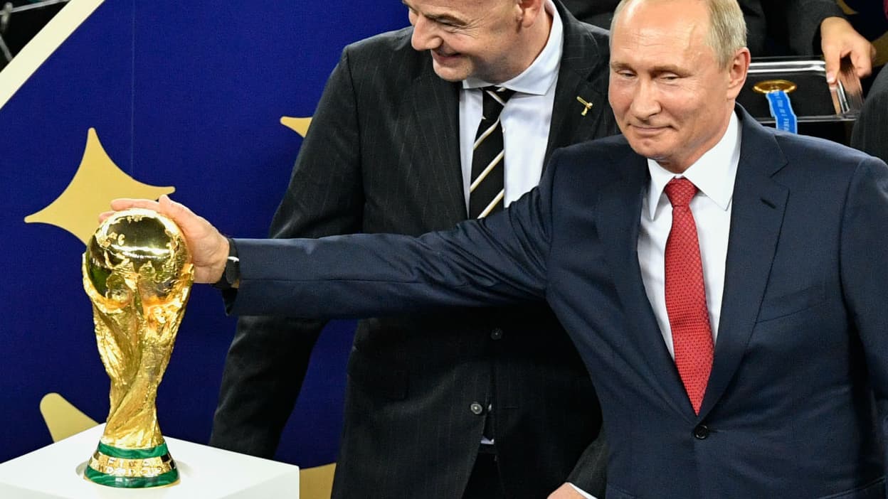 Victoire En Coupe Du Monde Vladimir Poutine F Licite Les Tr S Bons