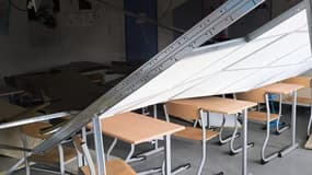 Ce jeudi 17 octobre, le faux plafond d'un collège s'est effondré dans une salle de collège à Épinay-sur-Seine. Il n'y a eu aucun blessé, mais une entreprise est mise en cause. 