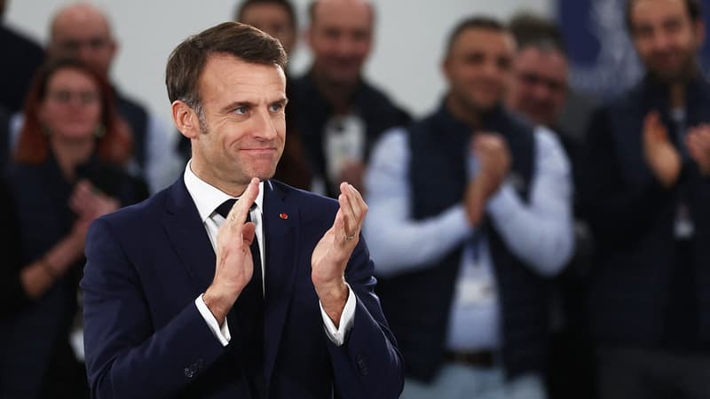 2,1 milliards d'euros: Emmanuel Macron salue l'investissement 