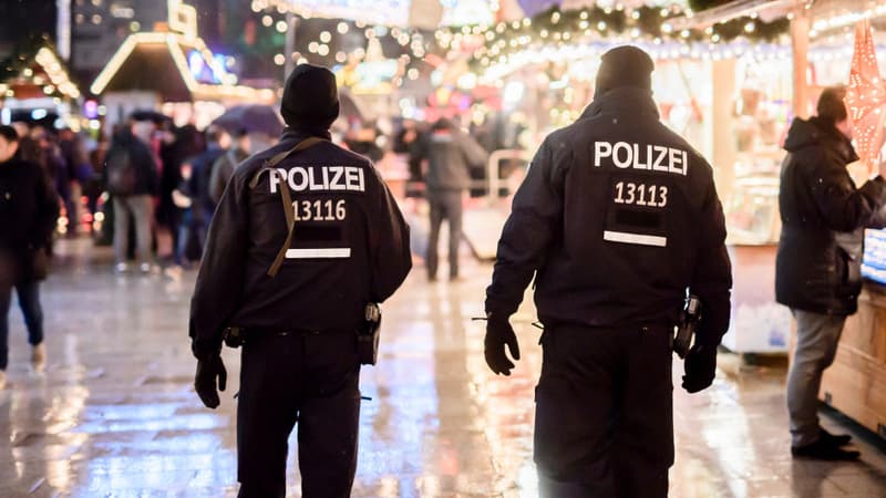 Des policiers à Berlin, le 22 décembre (photo d'illustration)
