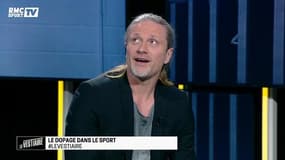 Le Vestiaire – Le jour où l’un des coéquipiers de Petit était ‘’défoncé’’ en plein match