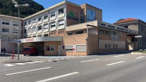 Les urgences du centre hospitalier de Sisteron (Alpes-de-Haute-Provence), en avril 2025.
