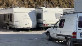Des caravanes de gens du voyage à Cagnes-sur-Mer en décembre 2023