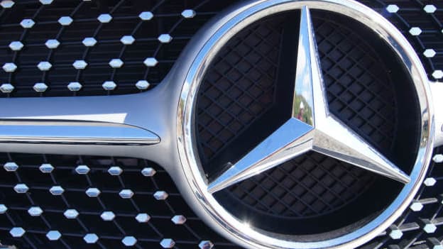 Avec une production importante aux Etats-Unis, la marque Mercedes du groupe Daimler est particulièrement touchée par la réplique chinoise aux taxes américaines.