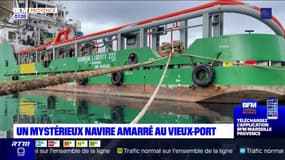 Marseille: un mystérieux navire amarré au Vieux-Port depuis plusieurs jours
