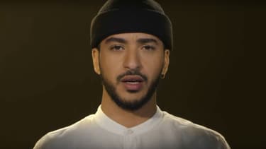 Slimane dans son clip "Paname"