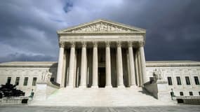 Le chef des républicains au Sénat rejette le choix d'Obama pour la Cour suprême
