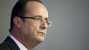 François Hollande a "appelé à la libération immédiate" des otages, lors d'un entretien téléphonique avec son homologue malien Ibrahim Boubakar Keïta