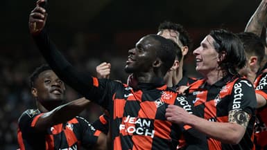 La célébration de l'attaquant de Lorient Bamba Dieng, 31 janvier 2026