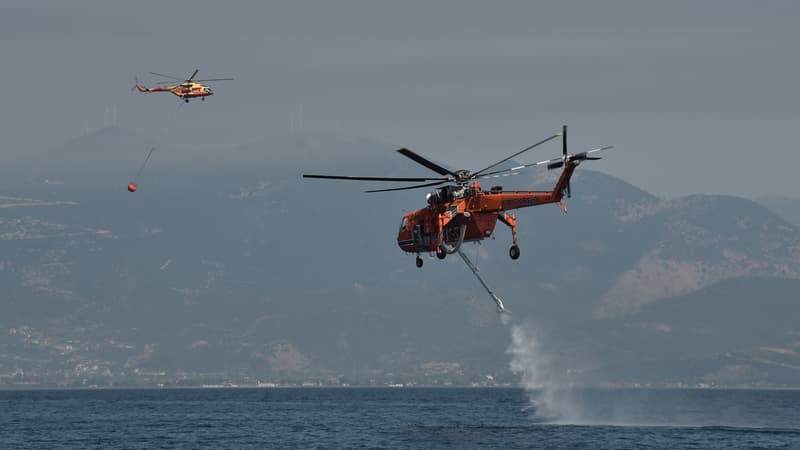 Grèce: un hélicoptère s'écrase dans la mer en luttant contre un feu de forêt