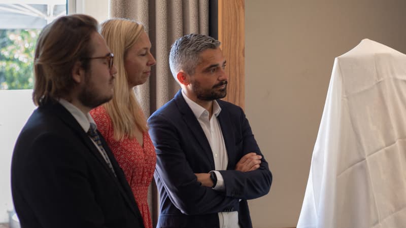 "Un mauvais polar": la mairie d'Annecy accusée d'étouffer une affaire de viol mettant en cause un élu