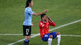 Edinson Cavani et Gonzalo Jara