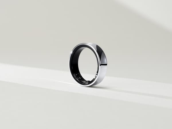 La Galaxy Ring est une bague connectée présentée par Samsung lors du dernier Unpacked en janvier 2024.