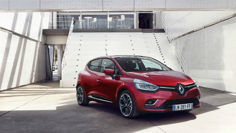 La Renault Clio fait partie des voitures les plus vendues en LOA (la location avec option d'achat).