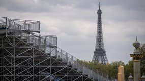 Une tribune à la Concorde (Paris) avant les Jeux olympiques 2024