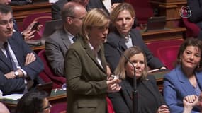 "Les règles de l'assurance-chômage ne sont pas définies par le Premier ministre au 20 heures de la une ou la deux mais par les partenaires sociaux", lance Frédérique Puissat (LR) 