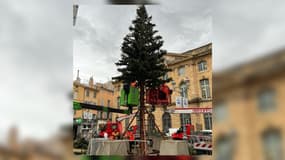 Le sapin de Noël à Aix-en-Provence.