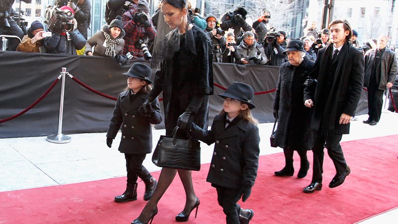 Céline Dion et ses enfants Nelson, Eddy et René-Charles aux funérailles de René Angelil, le 22 janvier 2016.