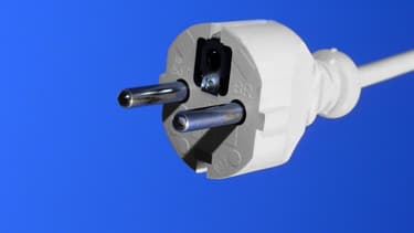 Le marché de la vente de gaz et d'électricité est ouvert à la concurrence depuis dix ans, mais Engie et EDF continuent de dominer leur marché historique.