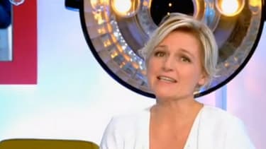 Anne-Elisabeth Lemoine rend l'antenne mardi 25 octobre