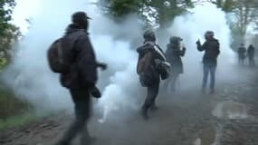 Evacuation de la ZAD de Notre-Dame-des-Landes : les gendarmes mobiles avertissent d'une "dernière sommation"