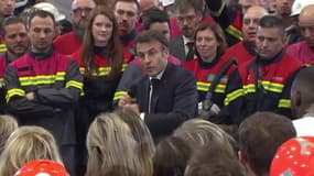 Dunkerque: Emmanuel Macron "assume" la "si impopulaire" réforme des retraites 