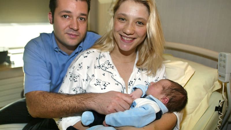 Pierre, le papa du petit Evan, était le premier père Français à prendre son congé de paternité le 1er janvier 2002.