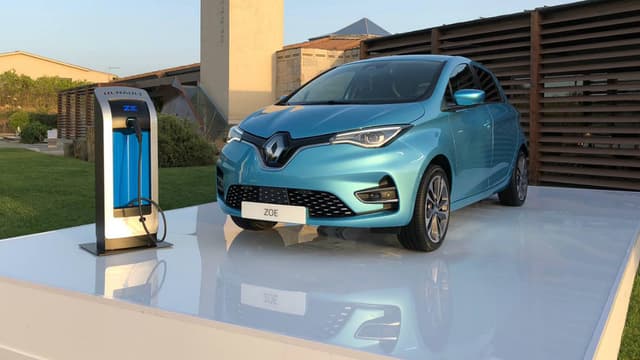 Neuve, occasion, quelle voiture électrique choisir?