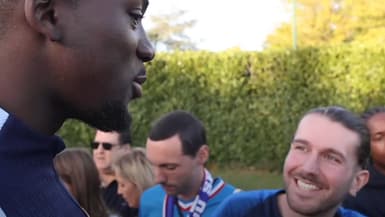 Ibrahima Konaté avec un camarade de collège à Clairefontaine, le 7 octobre 2025