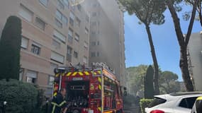 Un incendie a pris dans un appartement de Mandelieu ce lundi 31 juillet 2023.