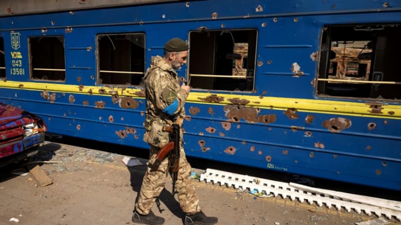 Guerre en Ukraine: la Russie affirme avoir frappé un train transportant des armements occidentaux