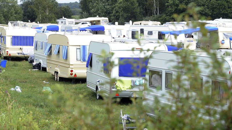 Un maire de l'Essonne a coupé l'eau aux abords de l'emplacement où des Roms se sont installés