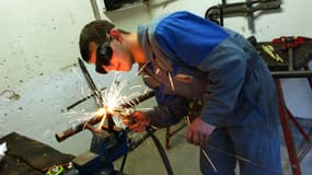 Selon le Conseil national de l'industrie, 70% des apprentis trouvent un emploi dans les sept mois suivant leur formation.