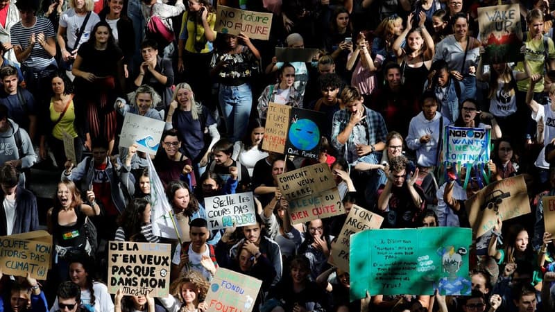 Troisième manifestation des jeunes pour le climat à Paris.