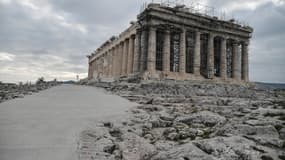 Sur l'Acropole à Athènes, des allées ont été bétonnées, recouvrant des pierres antiques. (photo d'illustration)