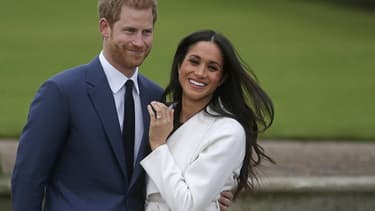 Le prince Harry et Meghan Markle, le 27 novembre 2017, après l'annonce de leurs fiançailles.