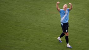 Auteur du troisième but cityzen face à la Juventus Turin (5-2), jeudi 27 juin, Erling Haaland a atteint le cap des 300 buts à seulement 24 ans.